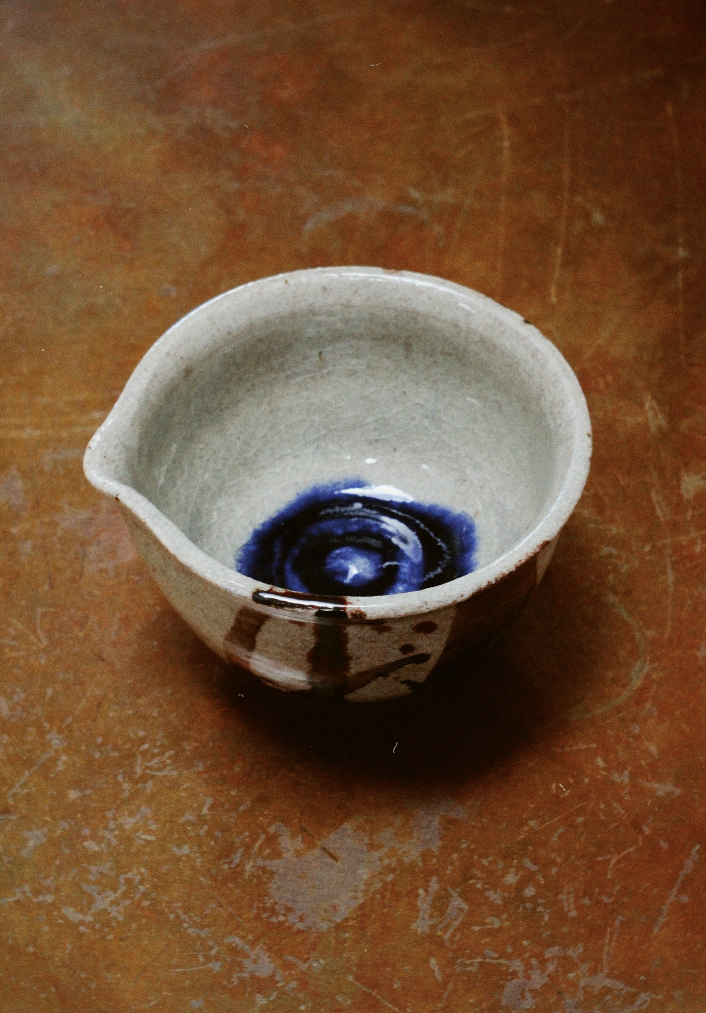 ashu’s spouted matcha bowl (katakuchi)